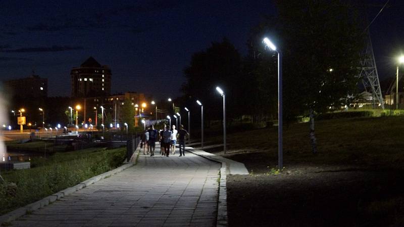 Освещение городского пруда в г. Альметьевск | Картинка 0